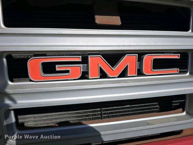 image for item EH8865 1987 GMC C7 grain truck