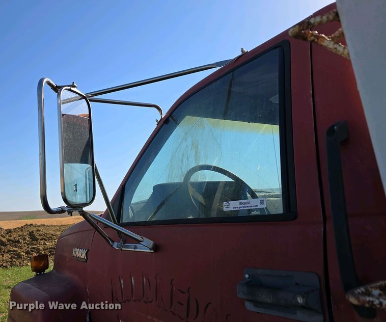 image for item EH8866 1991 Chevrolet Kodiak C7 grain truck