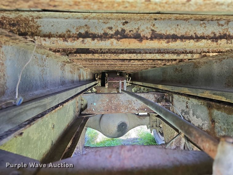 image for item EH8866 1991 Chevrolet Kodiak C7 grain truck