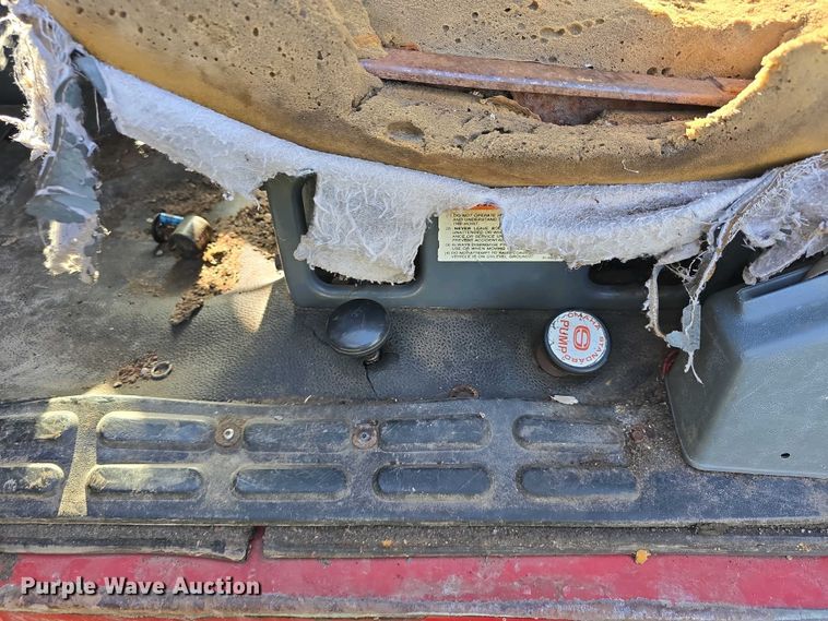 image for item EH8866 1991 Chevrolet Kodiak C7 grain truck