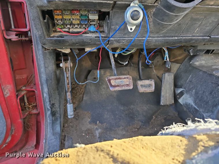 image for item EH8866 1991 Chevrolet Kodiak C7 grain truck