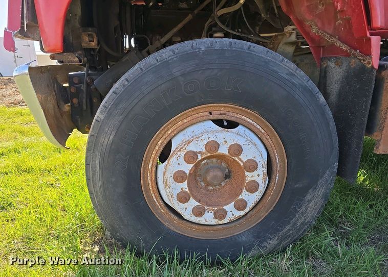 image for item EH8866 1991 Chevrolet Kodiak C7 grain truck