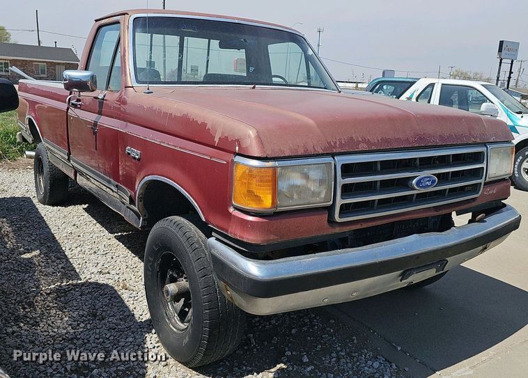 image for item EH8886 1990 Ford F150 pickup truck
