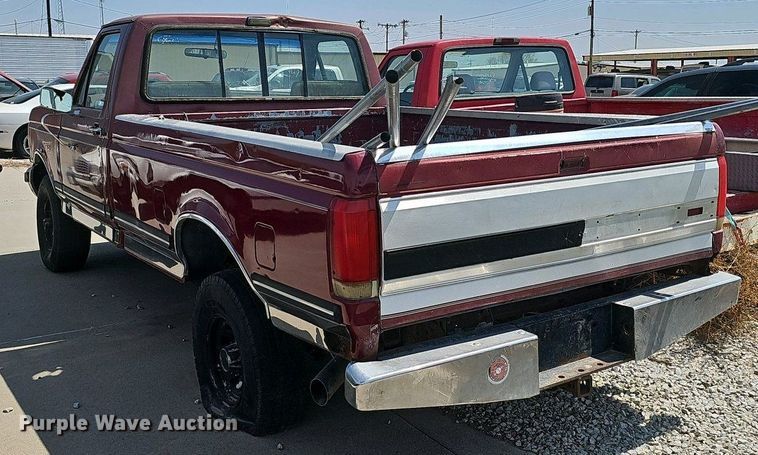 image for item EH8886 1990 Ford F150 pickup truck