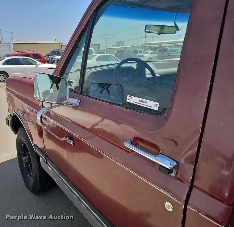 image for item EH8886 1990 Ford F150 pickup truck