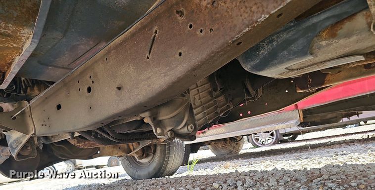 image for item EH8886 1990 Ford F150 pickup truck