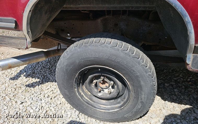 image for item EH8886 1990 Ford F150 pickup truck