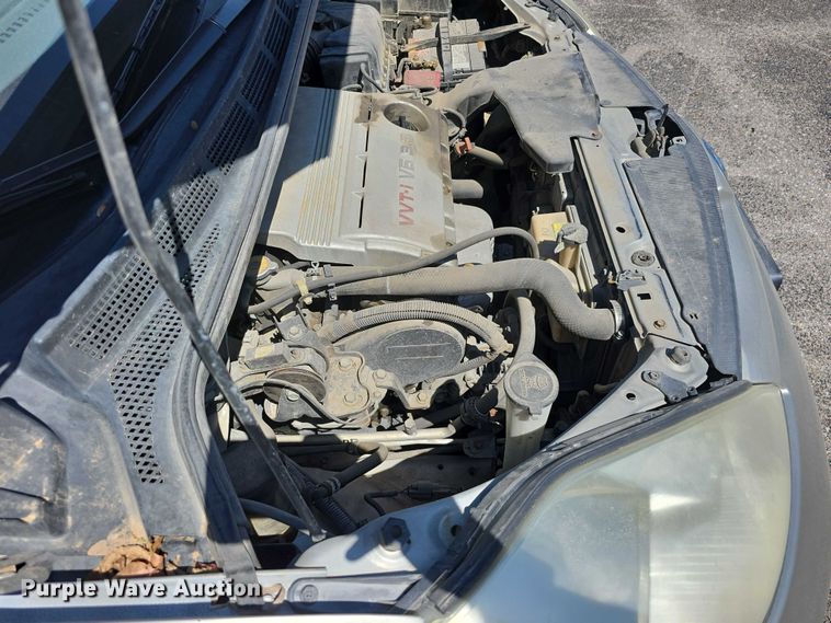 image for item EH8954 2006 Toyota Sienna LE van