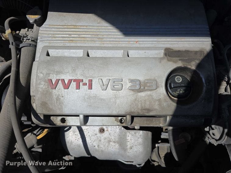 image for item EH8954 2006 Toyota Sienna LE van