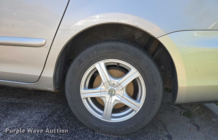 image for item EH8954 2006 Toyota Sienna LE van