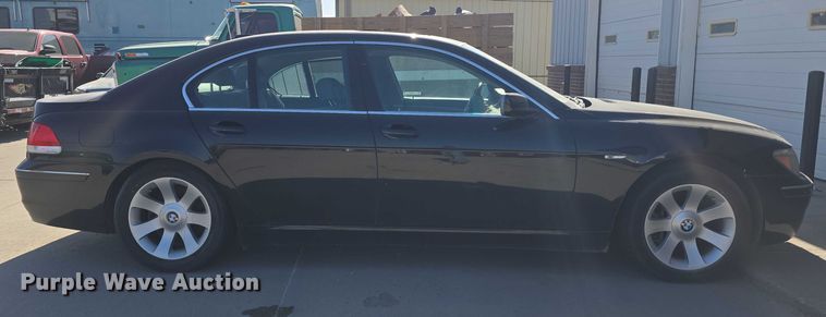 image for item EH8956 2006 BMW 750I 