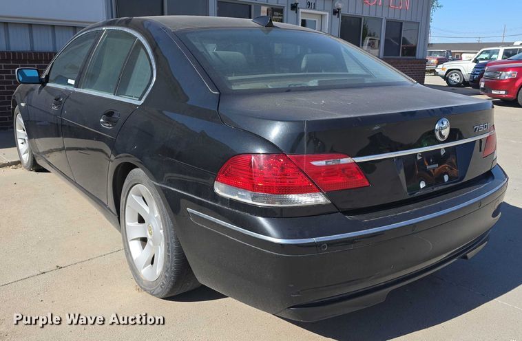 image for item EH8956 2006 BMW 750I 