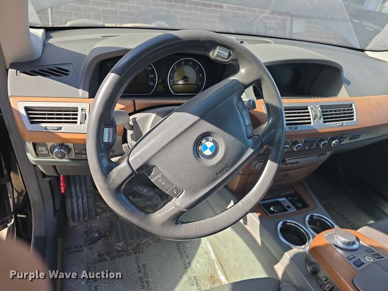 image for item EH8956 2006 BMW 750I 