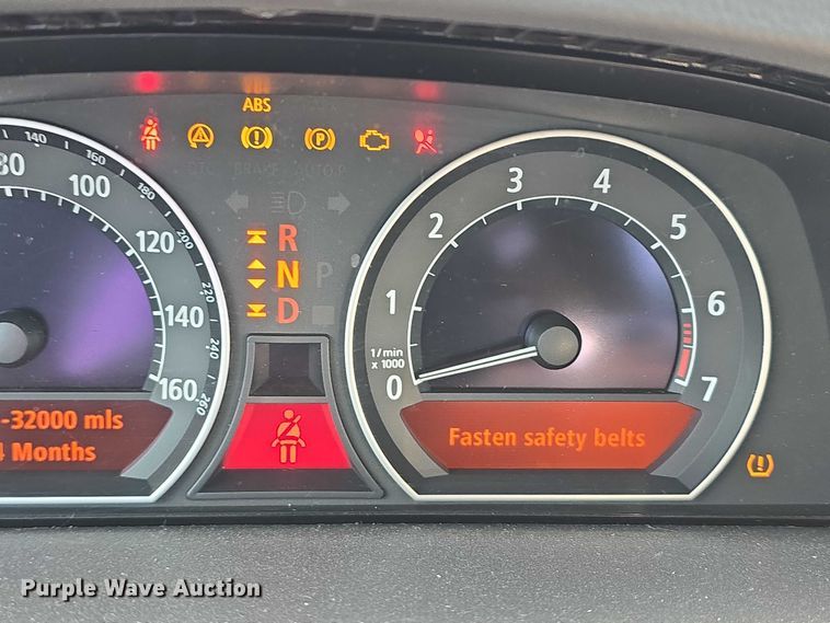 image for item EH8956 2006 BMW 750I 