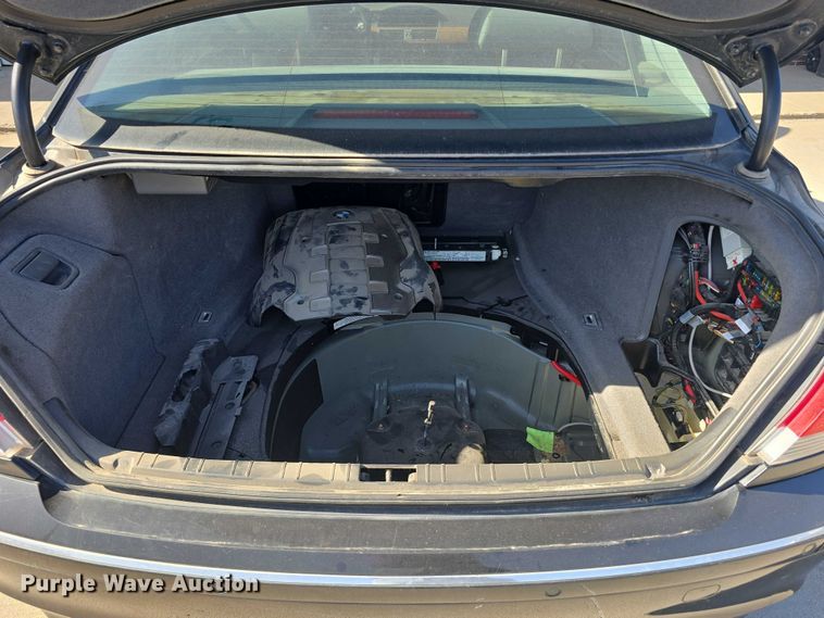 image for item EH8956 2006 BMW 750I 