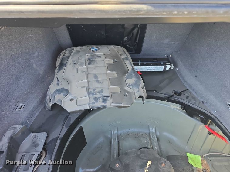 image for item EH8956 2006 BMW 750I 