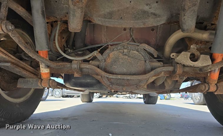 image for item EH8958 1999 Chevrolet Blazer LS SUV