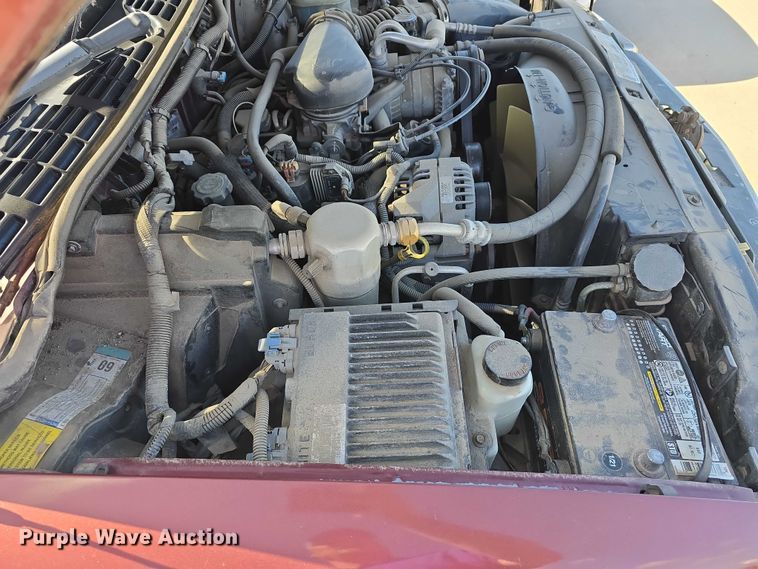 image for item EH8958 1999 Chevrolet Blazer LS SUV