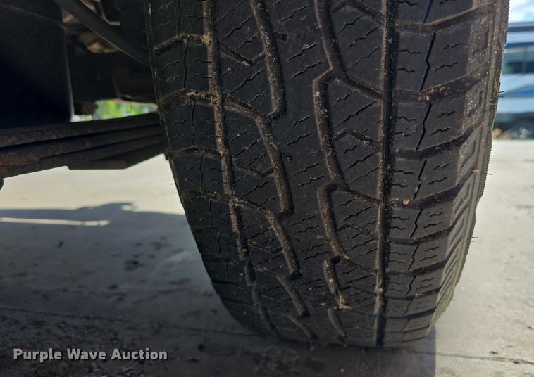 image for item EH8958 1999 Chevrolet Blazer LS SUV