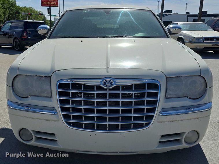 image for item EH8959 2005 Chrysler 300 