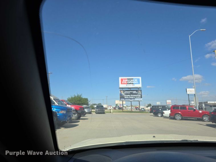 image for item EH8959 2005 Chrysler 300 