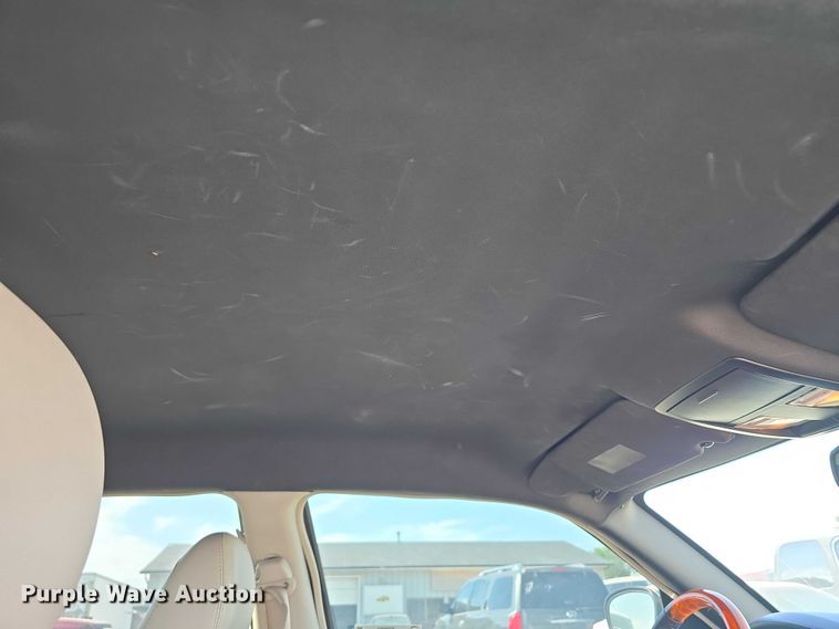 image for item EH8959 2005 Chrysler 300 