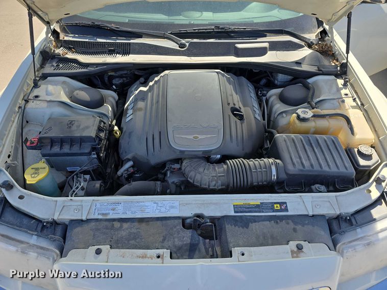 image for item EH8959 2005 Chrysler 300 