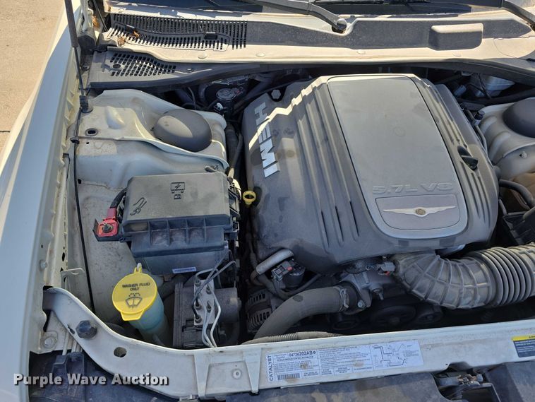 image for item EH8959 2005 Chrysler 300 