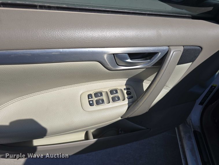 image for item EH8960 2009 Volvo S60 