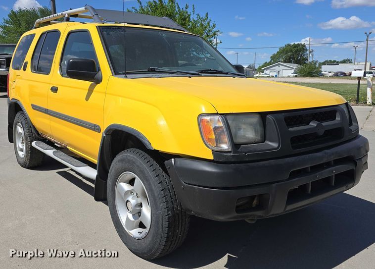 image for item EH8962 2001 Nissan XTerra SE SUV