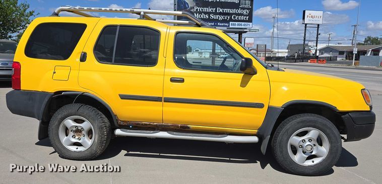 image for item EH8962 2001 Nissan XTerra SE SUV