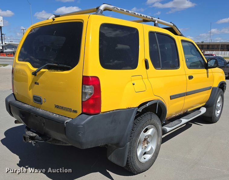 image for item EH8962 2001 Nissan XTerra SE SUV