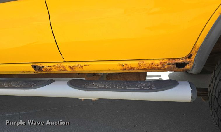 image for item EH8962 2001 Nissan XTerra SE SUV