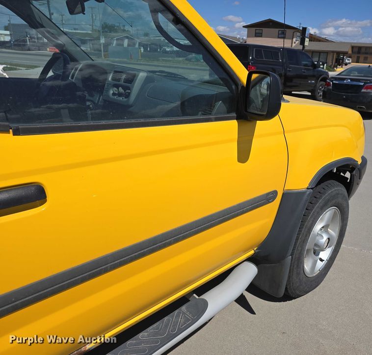 image for item EH8962 2001 Nissan XTerra SE SUV