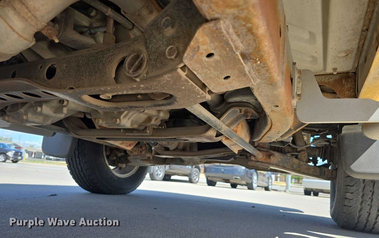 image for item EH8962 2001 Nissan XTerra SE SUV