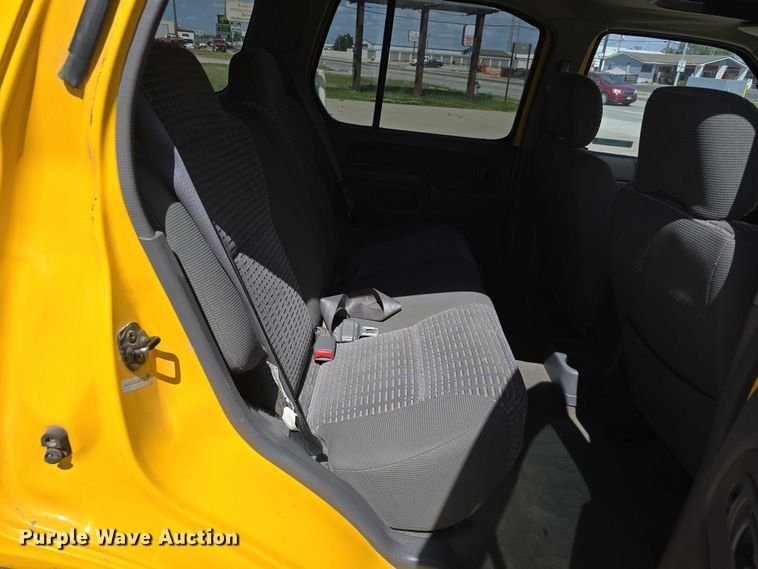 image for item EH8962 2001 Nissan XTerra SE SUV