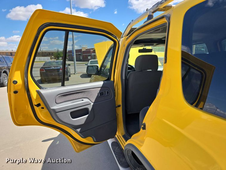image for item EH8962 2001 Nissan XTerra SE SUV