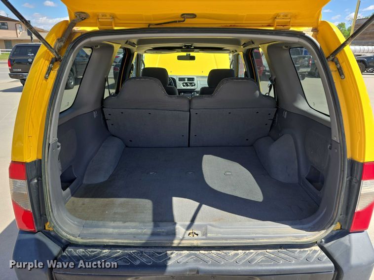 image for item EH8962 2001 Nissan XTerra SE SUV