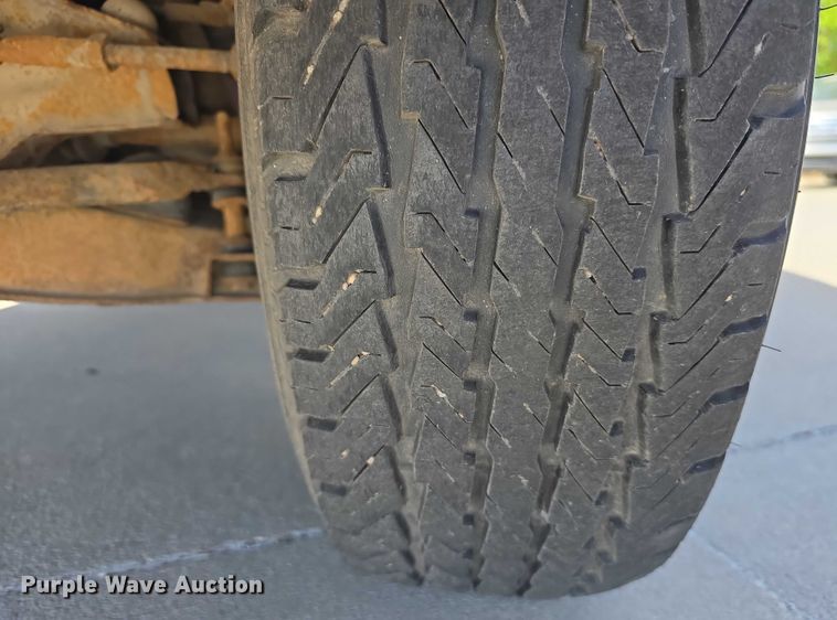 image for item EH8962 2001 Nissan XTerra SE SUV