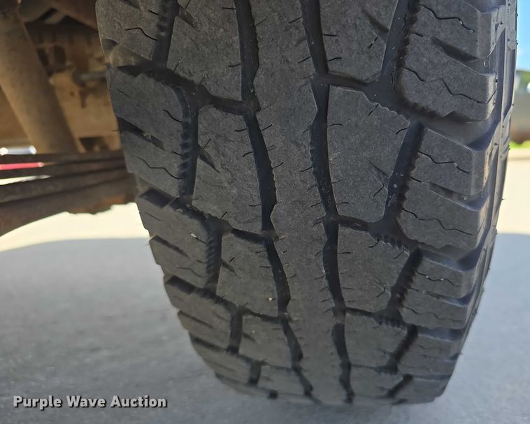 image for item EH8962 2001 Nissan XTerra SE SUV