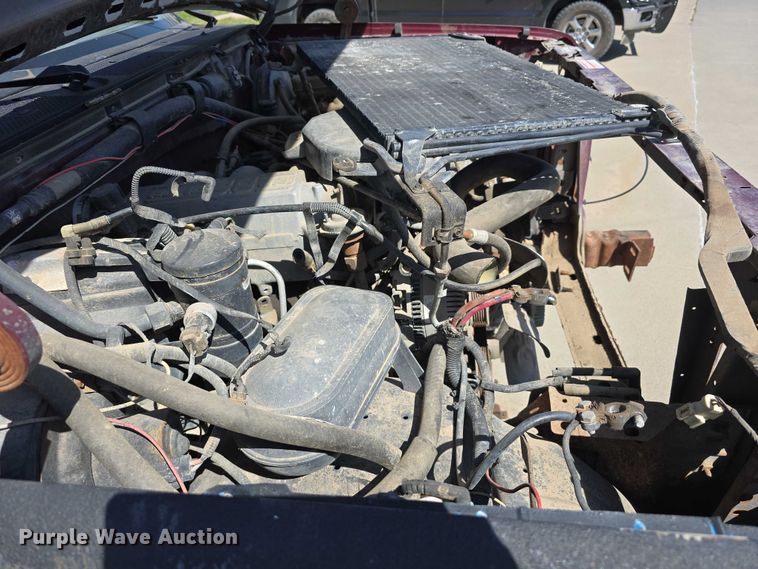 image for item EH8963 1996 Ford Bronco XLT SUV