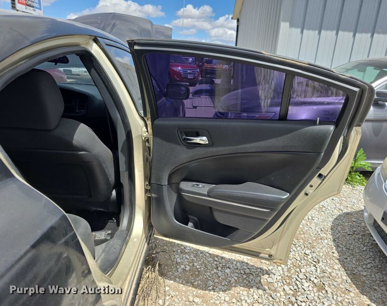 image for item EH8965 2014 Dodge Charger Police  