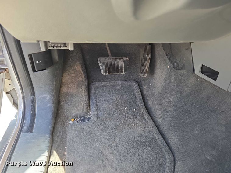 image for item EH8968 2006 Jeep Commander SUV