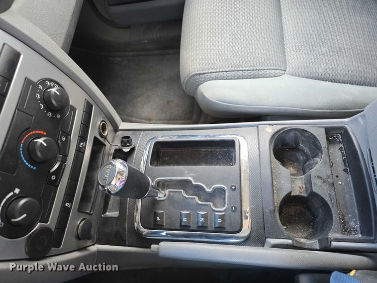 image for item EH8968 2006 Jeep Commander SUV