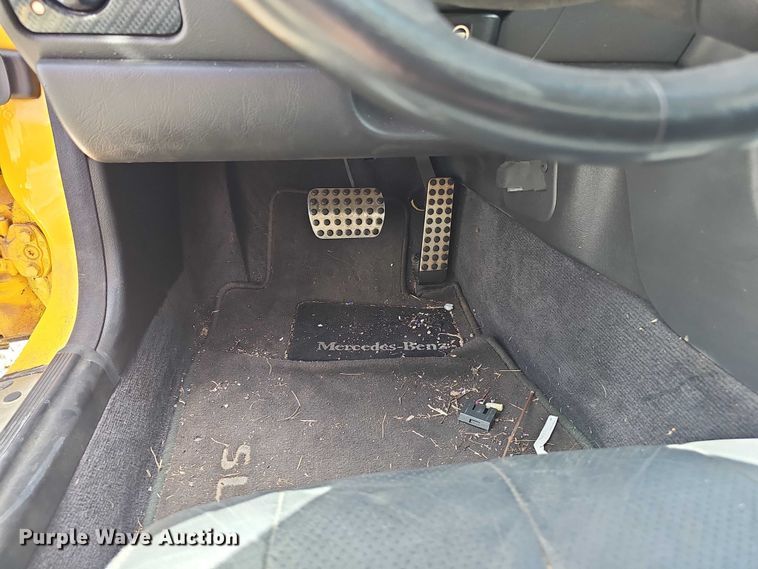 image for item EH8969 1999 Mercedes-Benz SLK230 Kompressor Sport 