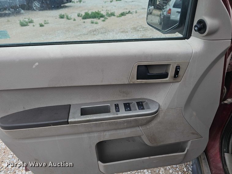 image for item EH8970 2008 Ford Escape SUV