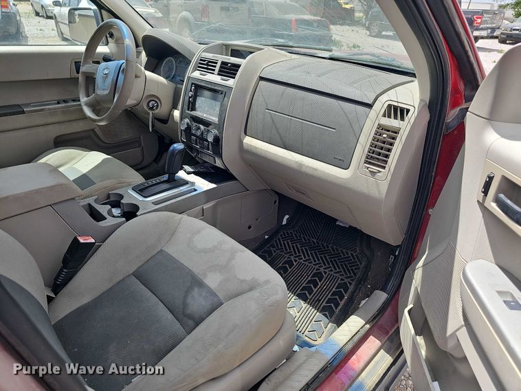 image for item EH8970 2008 Ford Escape SUV