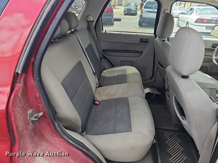 image for item EH8970 2008 Ford Escape SUV