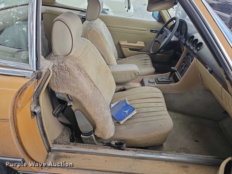 image for item EH8971 1980 Mercedes-Benz 450SL 