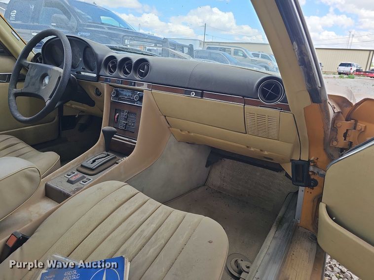 image for item EH8971 1980 Mercedes-Benz 450SL 
